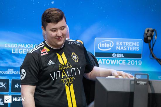 探索最新手游推荐助你畅游游戏世界